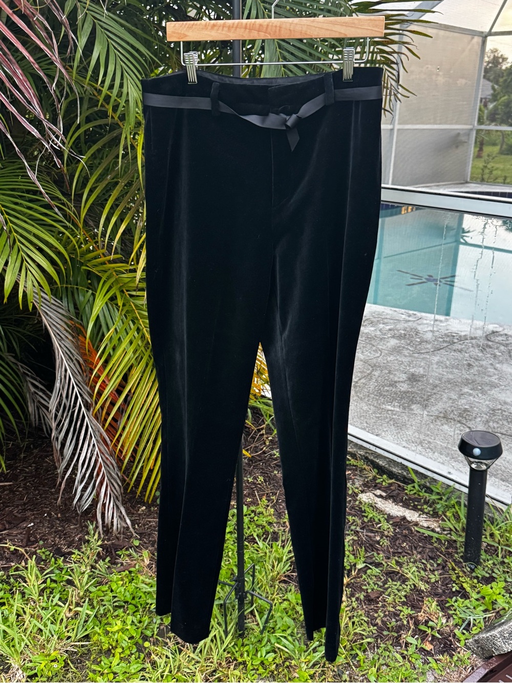 NWT Lina Allard Ellen Tracy Velvet pants size 14